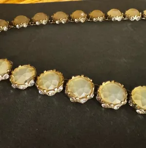 Round Light Amber Tone Rhinestone Necklace Yellow thumbnail 5