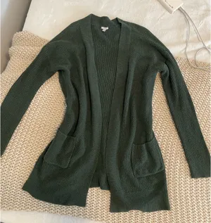 Long Knit Green Cardigan thumbnail 4