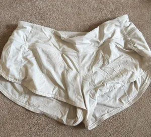 Lululemon Shorts thumbnail 1