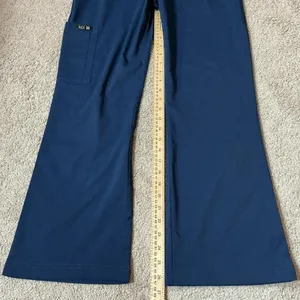 Koi Basics Women Navy Blue Petite Flare Scrub‎ Pants Size Small Medical thumbnail 3