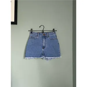 Billabong So Cheeky Cutoff Denim Shorts Size 24 Blue thumbnail 3