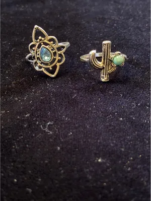 Western Jewelry Lot - Enamel Cowboy Skull Pendant, Cactus Ring, Boho Filigree thumbnail 4