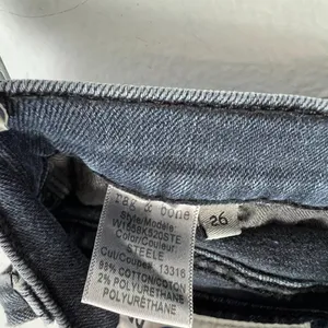 Rag & Bone Capri Jeans Steele Distressed Skinny Size 26 T1328 thumbnail 12