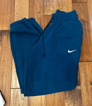 jogger sweatpants thumbnail 1