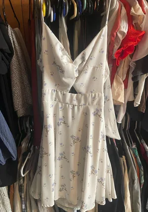 Windsor White Floral Dress thumbnail 1