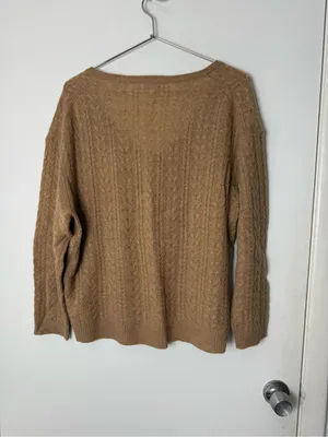 J.Crew light brown, cashmere V-neck cable knit long sleeve sweater L thumbnail 7