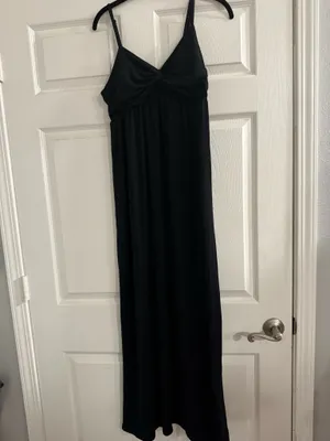 Women’s Black Maxi Dress Spaghetti Strap Twist Front Sleeveless Long Evening Dress thumbnail 2
