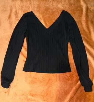 Shein Long Sleeve Crop thumbnail 1