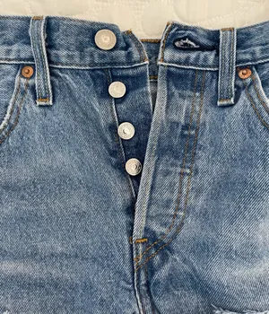Levi’s high rise Jean shorts thumbnail 4
