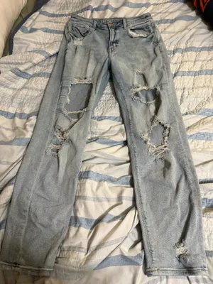 American eagle distressed mom jeans size 6 thumbnail 1