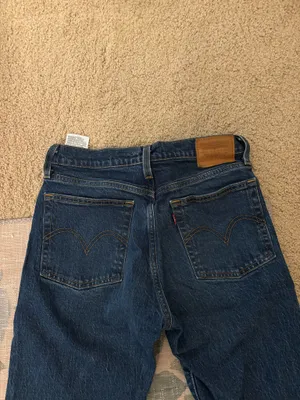 Levi’s Wedgie Straight Jeans thumbnail 2