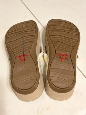 Women's Vionic 380 High Tide Beige Tan Flip Flop Wedge Sandals Size 5 thumbnail 5