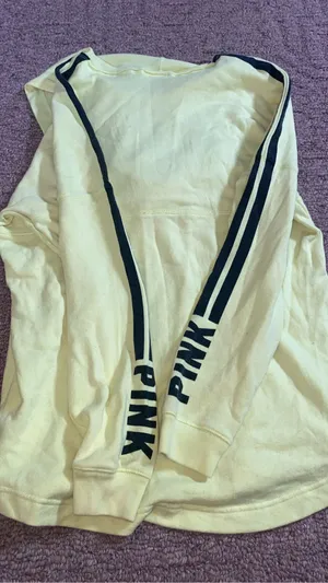PINK Victoria’s Secret Sweatshirt thumbnail 4