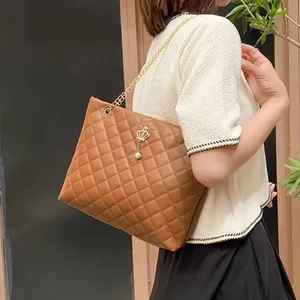 Brown Quilted Chain shoulder bag thumbnail 3