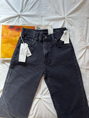 Aritzia Denim Forum The Farrah Hi-Rise Wide Jean Black Eyeliner thumbnail 3