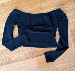 Boutique crop top thumbnail 1