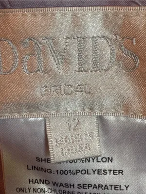 David's Bridal Lilac Lace Halter Gown 12 EUC thumbnail 9