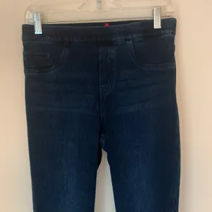 Spanx Jean-ish® Ankle Leggings thumbnail 5