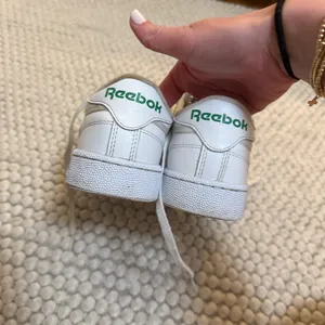 Reebok Sneakers thumbnail 4