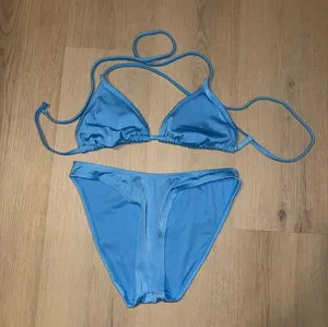 Blue Ribbed Triangle Bikini Set thumbnail 1