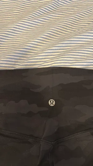 Lululemon Camo Leggings Align thumbnail 3