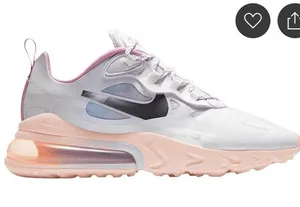 Nike 270 Air Max React Shoes thumbnail 6