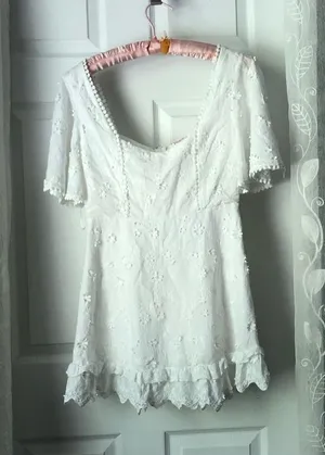 Showpo. Fancy A Spritz Square neck Mini Dress Embroidery floral babydoll size 8 thumbnail 1