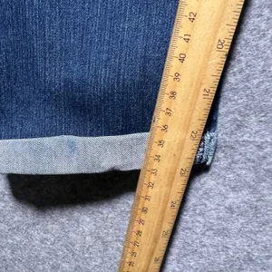 Natural Reflections Dark Wash Cropped Jeans Embellished Pockets Women's‎ 6 thumbnail 3