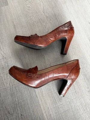 Jones New York Brown Croc-Embossed Loafer Heels Size 6 thumbnail 2