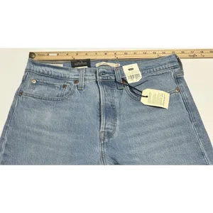 Levi's Premium Wedgie High Rise Tapered Jeans Women's Size 30 Light Wash NWT thumbnail 5