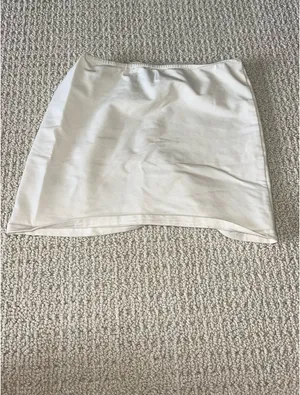 Edikted White Mini Skirt thumbnail 3