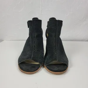 Marc Fisher Deztin Womens Sandals Size 8.5 Black Suede Peep Toe Cutout Heels thumbnail 6