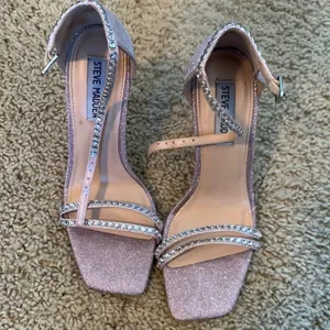 Steve Madden Collette Blush Glitter Rhinestone Strappy Stiletto Size 7 thumbnail 4