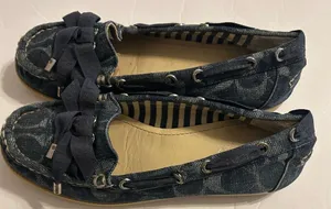 Coach Denim Blue Women’s Bow Moccasin Loafers thumbnail 1