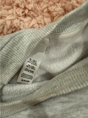 SKIMS Crewneck thumbnail 2