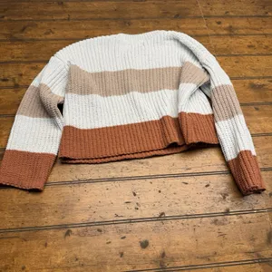 Jun & Ivy Stripe Sweater Cream Brown Rust Cropped Small Cozy‎ Fall Vibes thumbnail 4