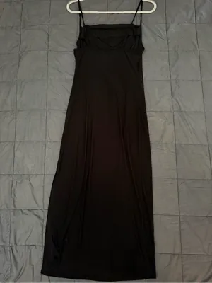 Black Bebe maxi dress with slit Size: M #formal #eveningwear thumbnail 3