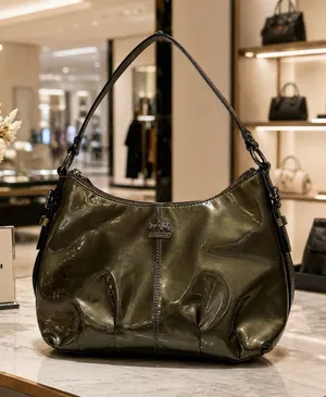 Coach‎ Y2K Madison Patent Leather Demi Small Pleated Pewter Handbag Pouch 46619 thumbnail 1