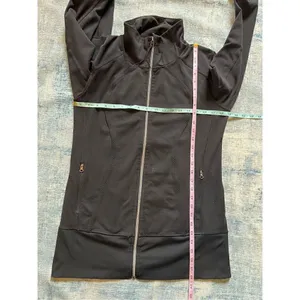 Lululemon Black Daily Yoga Full Zip Lightweight Jacket Size 10 thumbnail 6