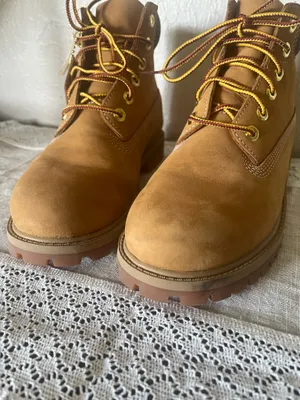 Timberland 6-Inch Premium Waterproof Boots in Wheat Nubuck color, boys size 3. thumbnail 2