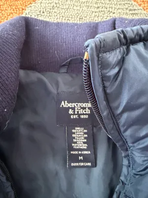 Abercrombie & Fitch Vintage Y2K Style Moose Down Jacket Coat Women’s Medium thumbnail 5