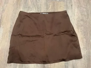 Hollister brown satin skirt thumbnail 2