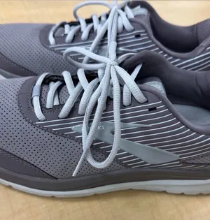 Resale Title: Brooks Women’s Addiction Walker Suede Shark/Alloy Grey Size 10.5 thumbnail 1