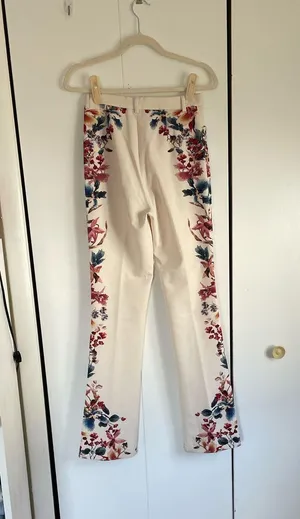 Zara Cream Floral Boot Cut Pants thumbnail 2