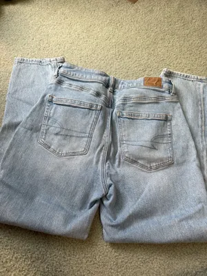 Women’s American Eagle Jeans thumbnail 2