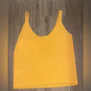 Vince Cashmere Scoop Neck Camisole‎ in Light Tangelo thumbnail 5