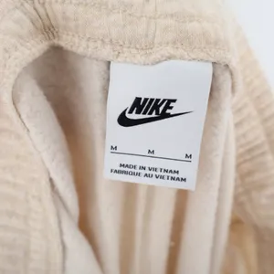 Nike Womens Sportswear Joggers Oatmeal Heather Fleece Sweatpants Medium BKA 41 thumbnail 2