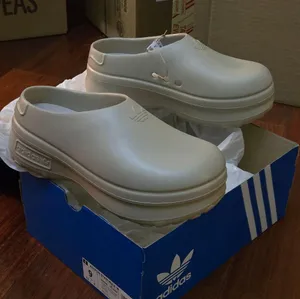 Adidas women adiform stan mule size 8 light brown thumbnail 1