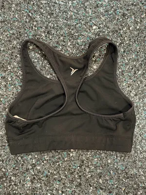 Old Navy Active black medium racerback sports bra thumbnail 4