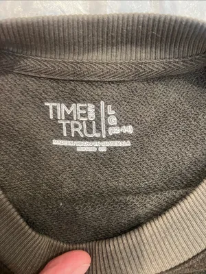 Time and Tru Large Olive Green Camo Crewneck Sweatshirt. thumbnail 6